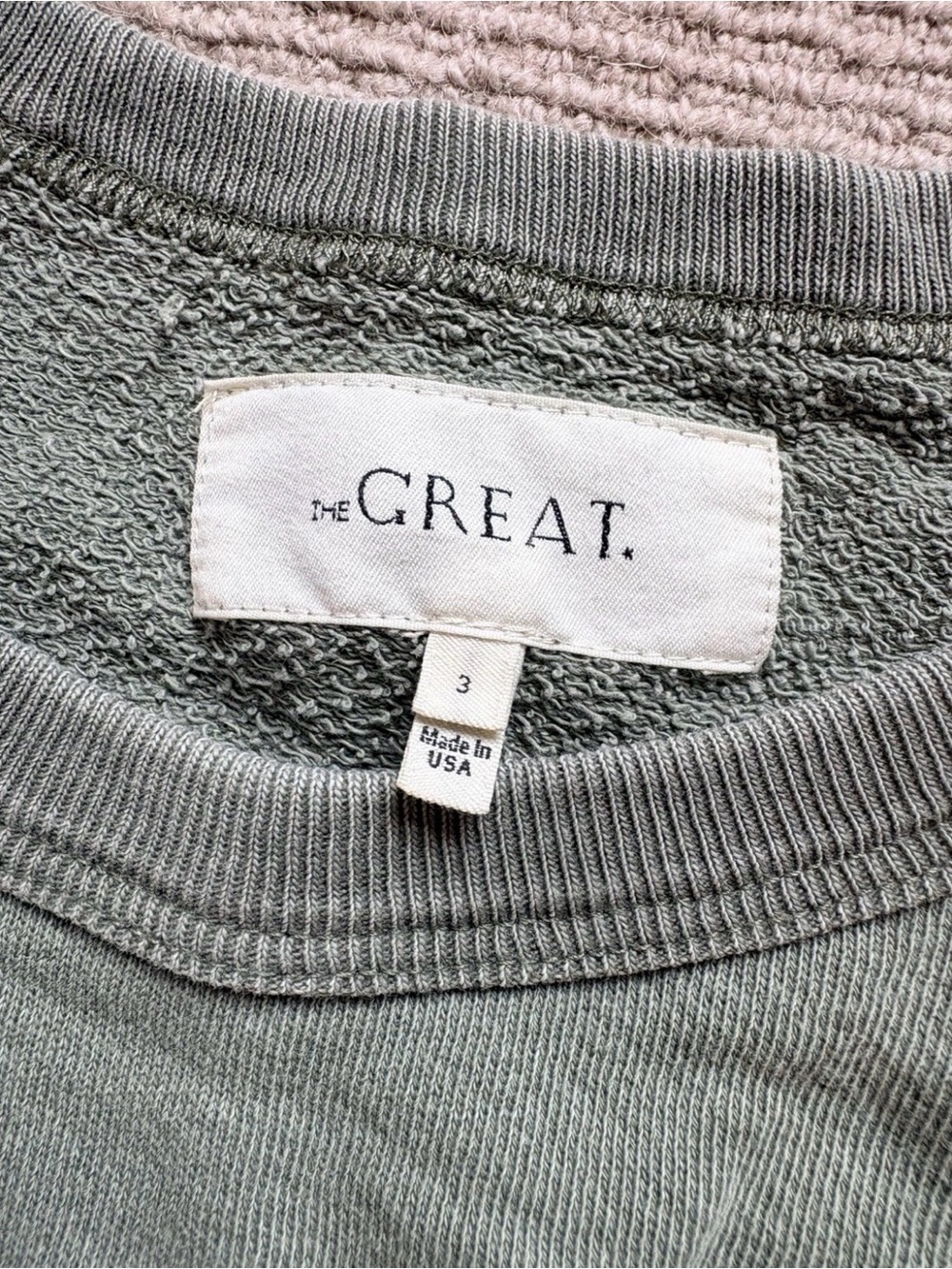THE GREAT. Crewneck Sweatshirt in Sage Green. 3/L